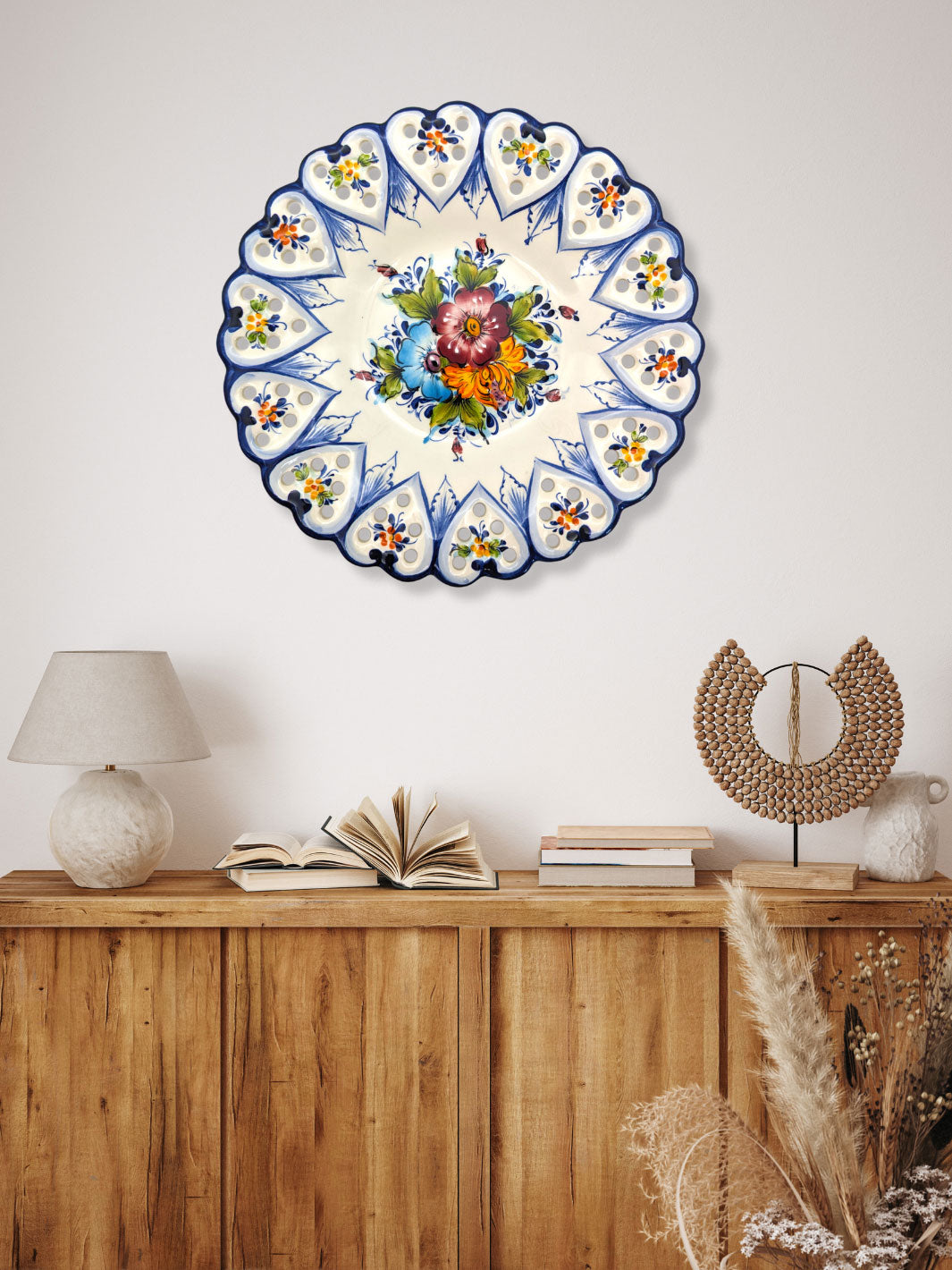 11.5 Inch Hand painted Alcobaça Ceramic Decorative Plate Border Hearts
