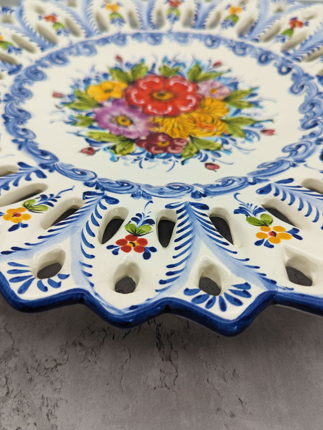 15.5 Inch Hand painted Alcobaça Ceramic Decorative Plate