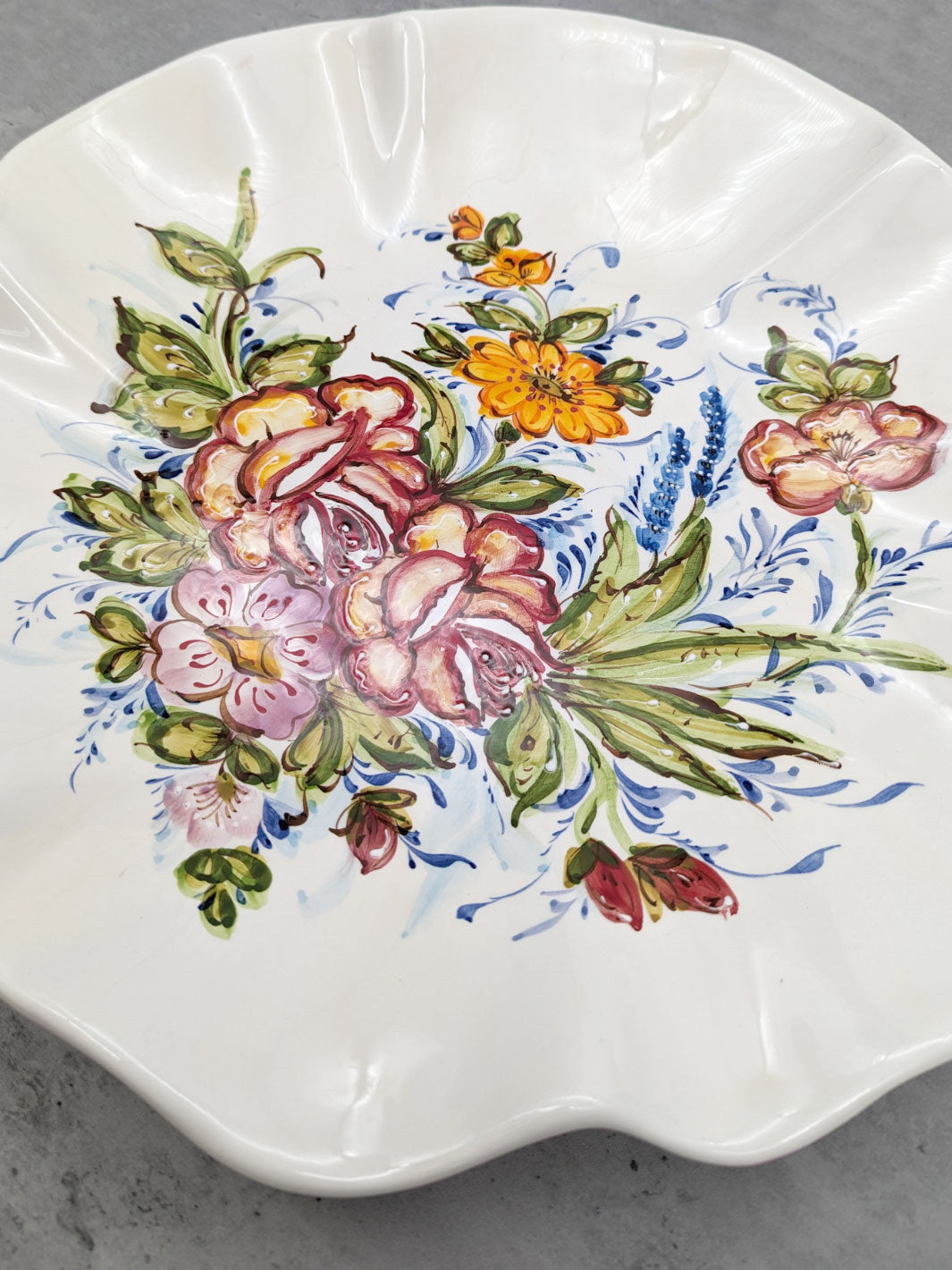 16.5 Inch Hand Painted Alcobaça Ceramic Decorative Plate - Florence