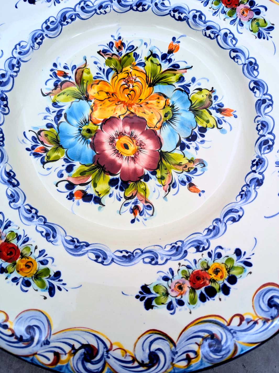 16 Inch Hand painted Alcobaça Ceramic Decorative Plate