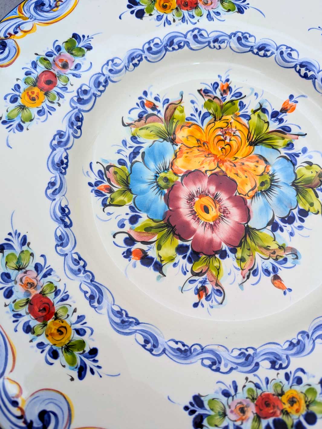 16 Inch Hand painted Alcobaça Ceramic Decorative Plate