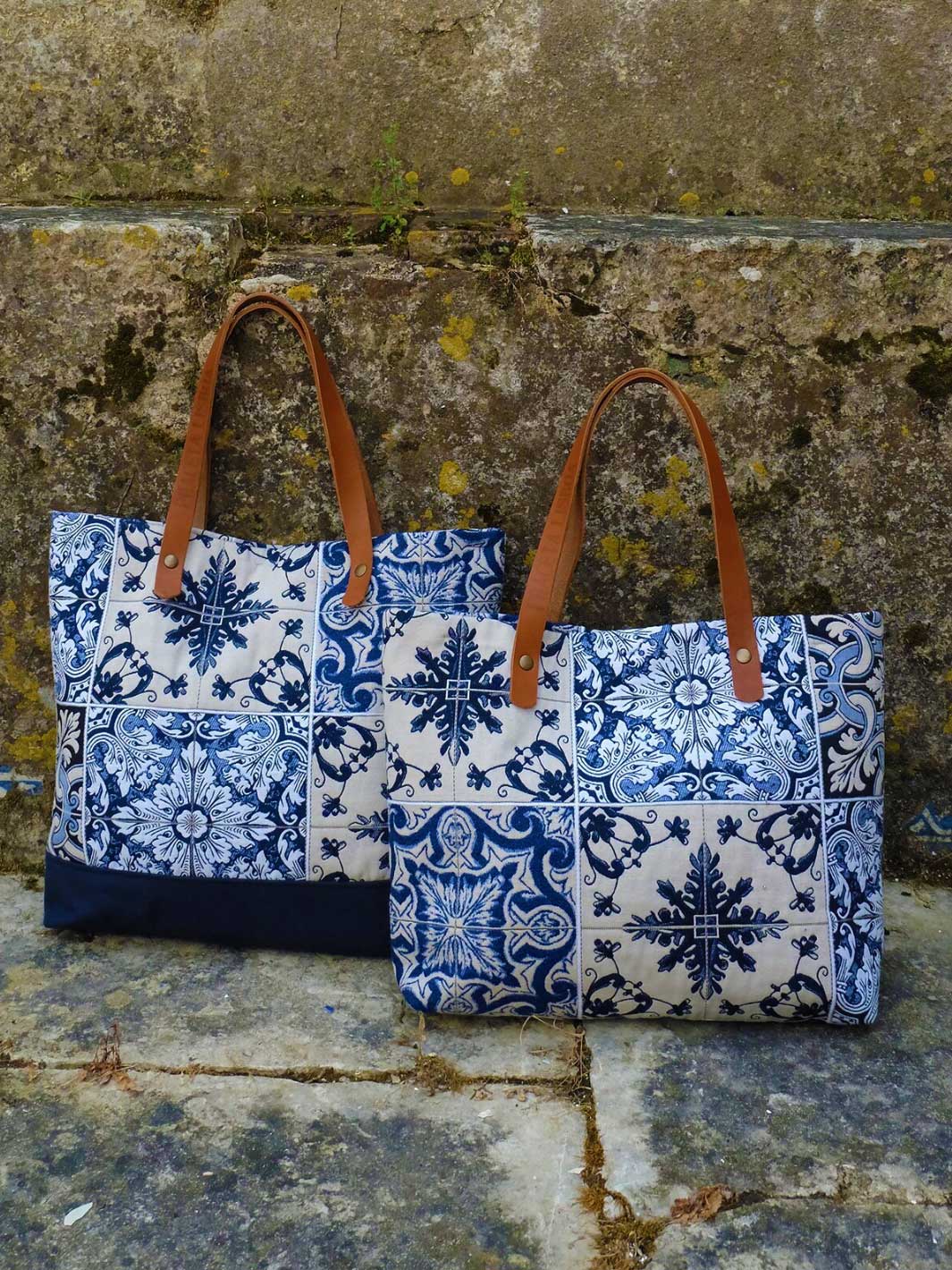 Blue & White Tile-Inspired Handbag - Convento