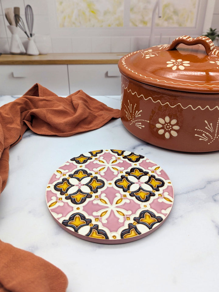 Hand-Painted Portuguese Ceramic Tile Round Trivet – Azulejos Design