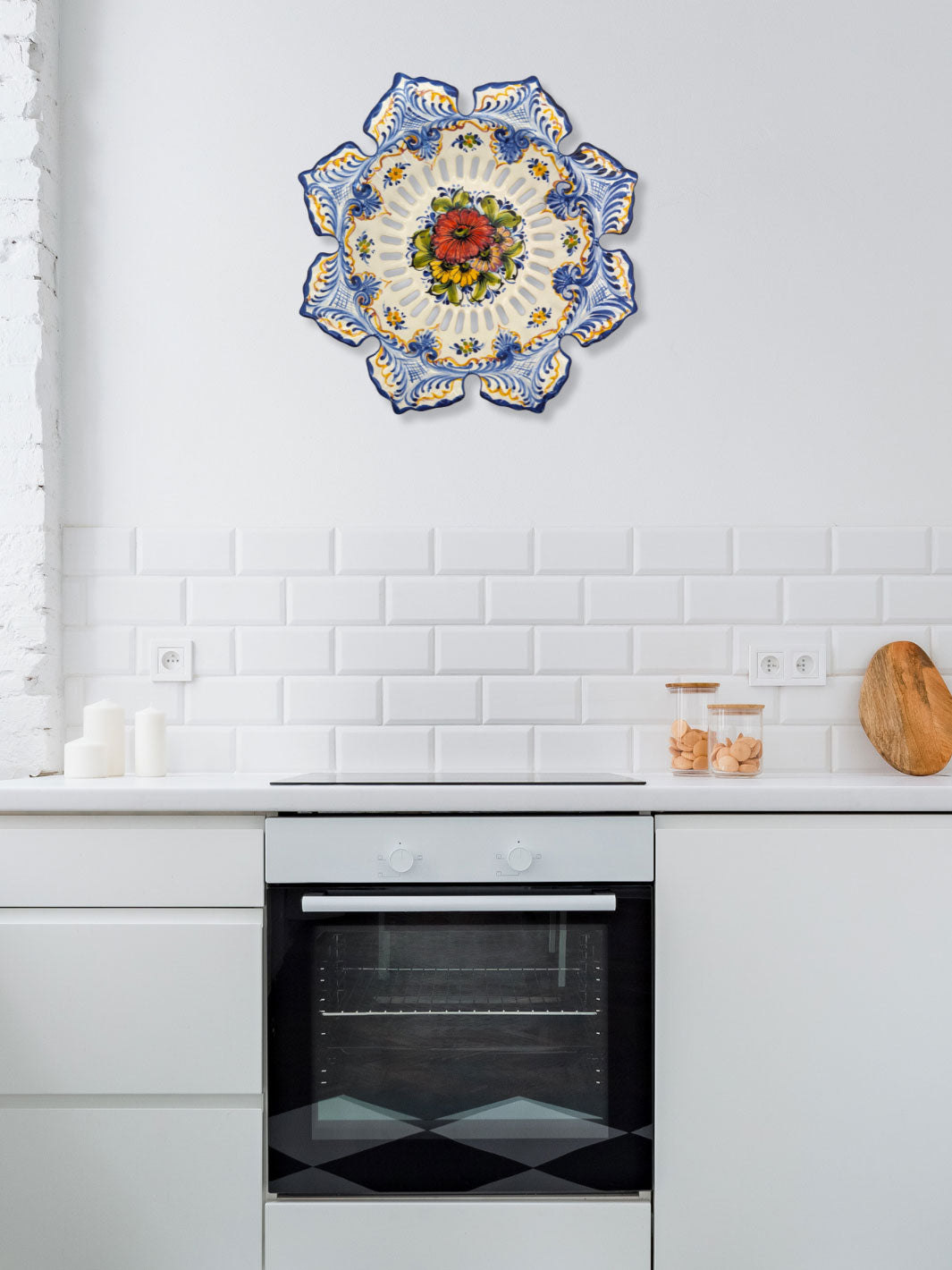 Hand Painted Alcobaça Ceramic Decorative Fruit Bowl