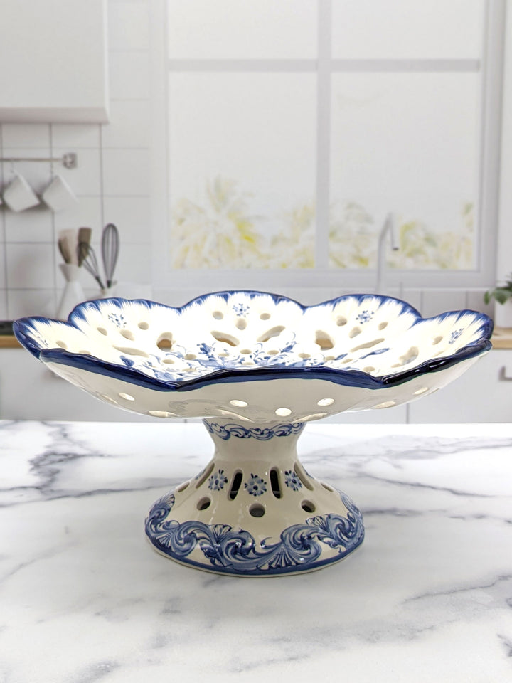 Hand Painted Portuguese Pottery Alcobaça Ceramic Footed Fruit Bowl