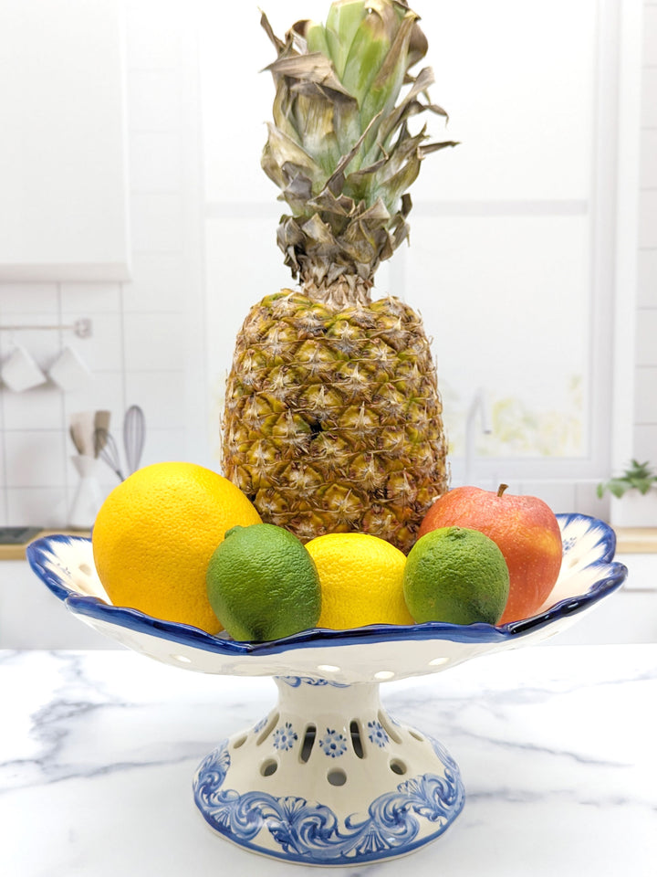Hand Painted Portuguese Pottery Alcobaça Ceramic Footed Fruit Bowl