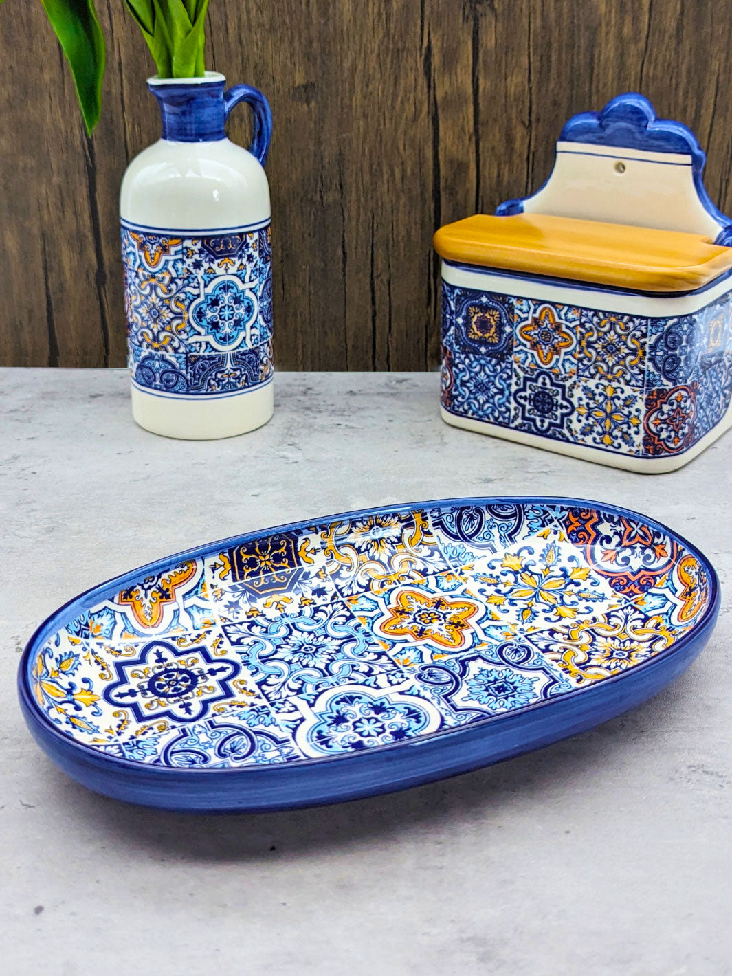 Portuguese Pottery Alcobaça Ceramic Decorative Serving Oval Platter