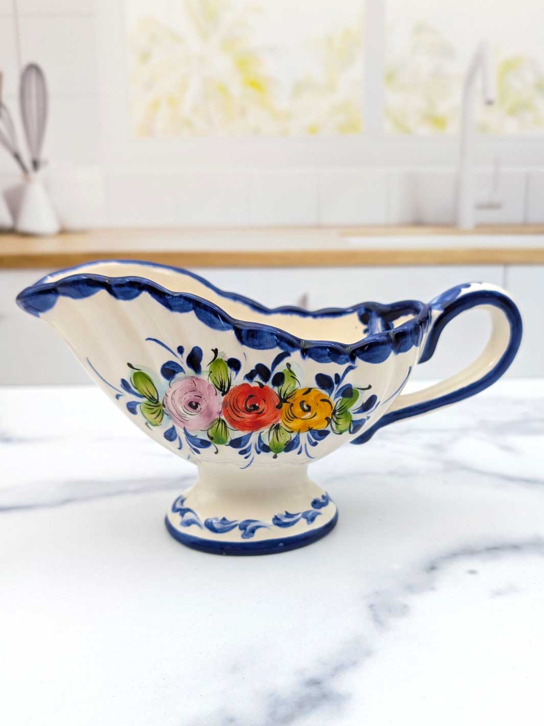 Portuguese Pottery Alcobaça Ceramic Hand-Painted Footed Gravy Boat