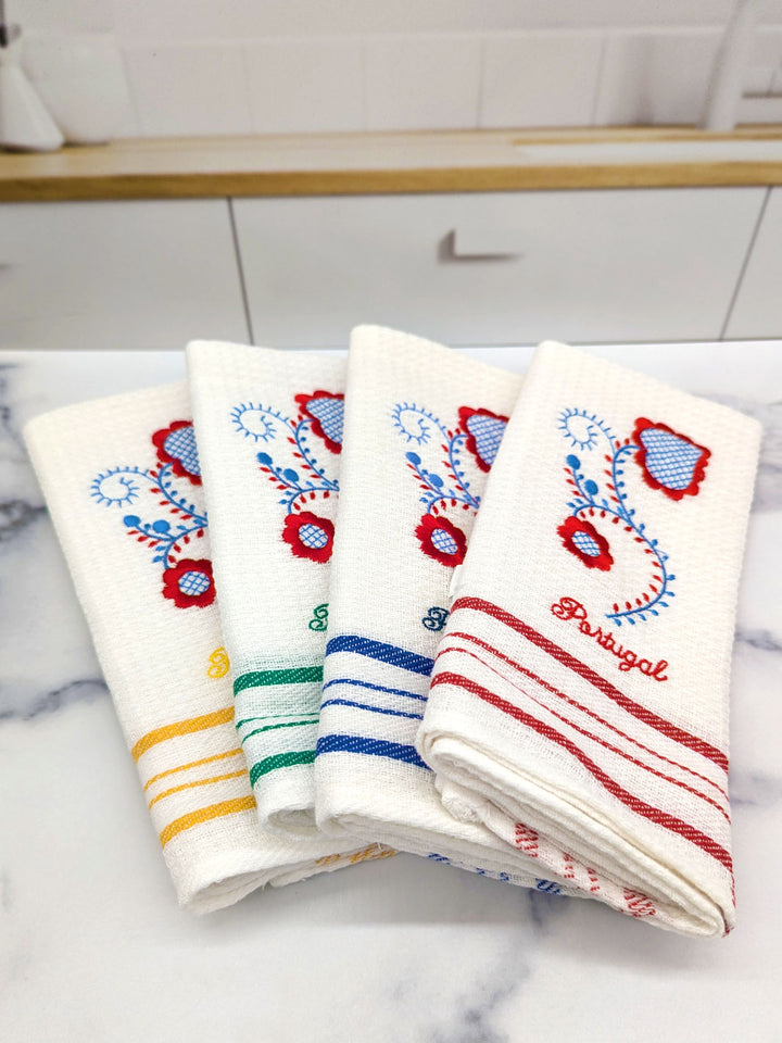 Viana's Embroidery Dish Towels Set of 4 with Gift Box