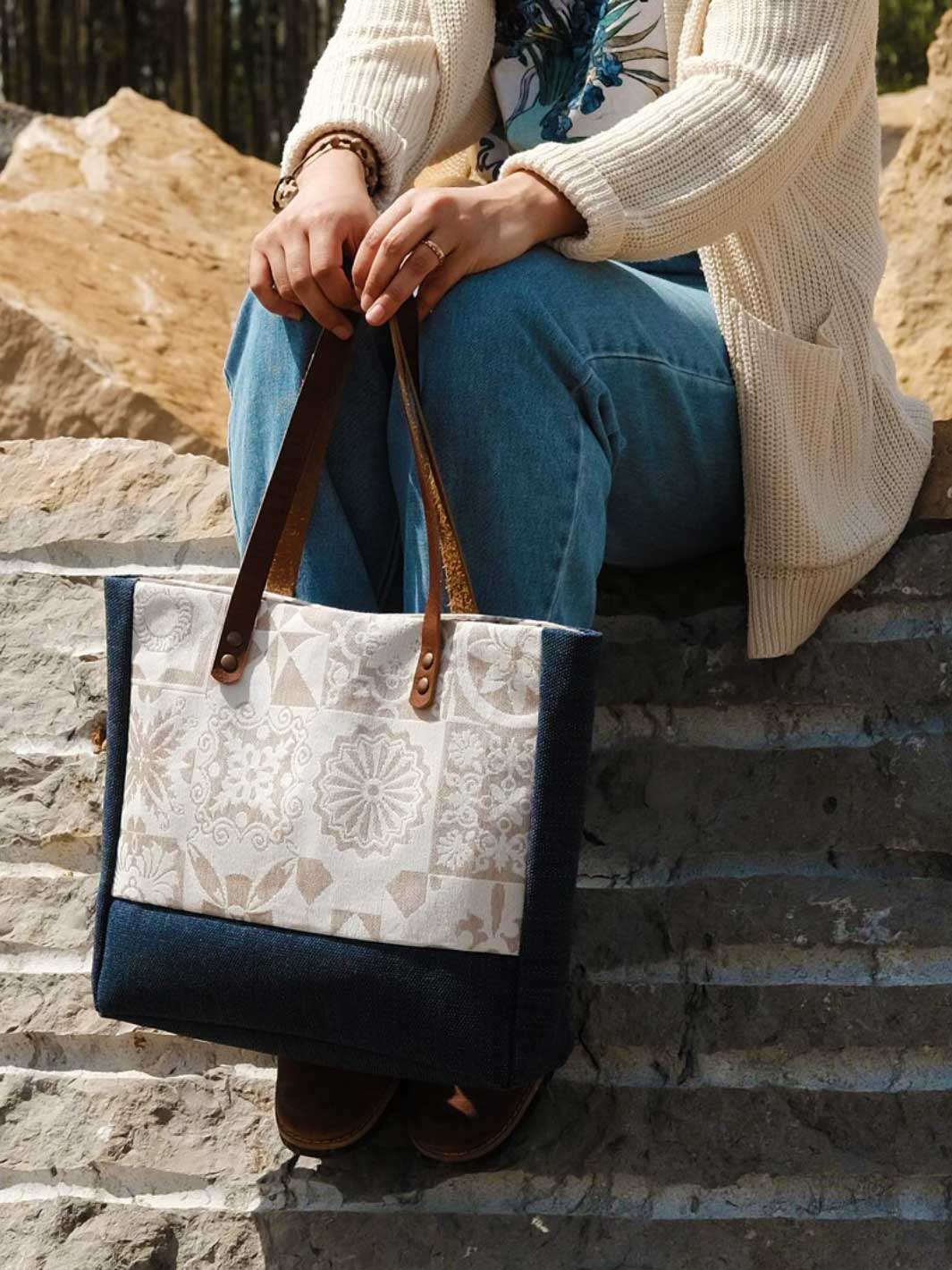 Zagalo Handbag