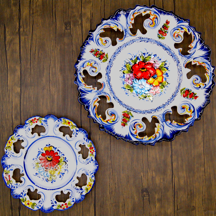 14 Inch Hand painted Portuguese Ceramic Wall Decor Hanging Plate