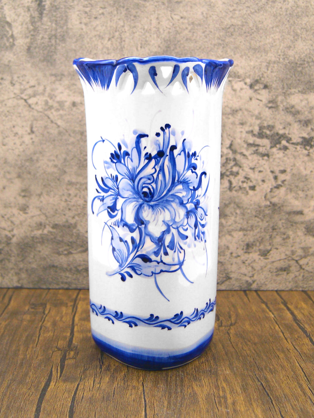Hand Painted Blue & White Portuguese Pottery Ceramic Decorative Flower Vase