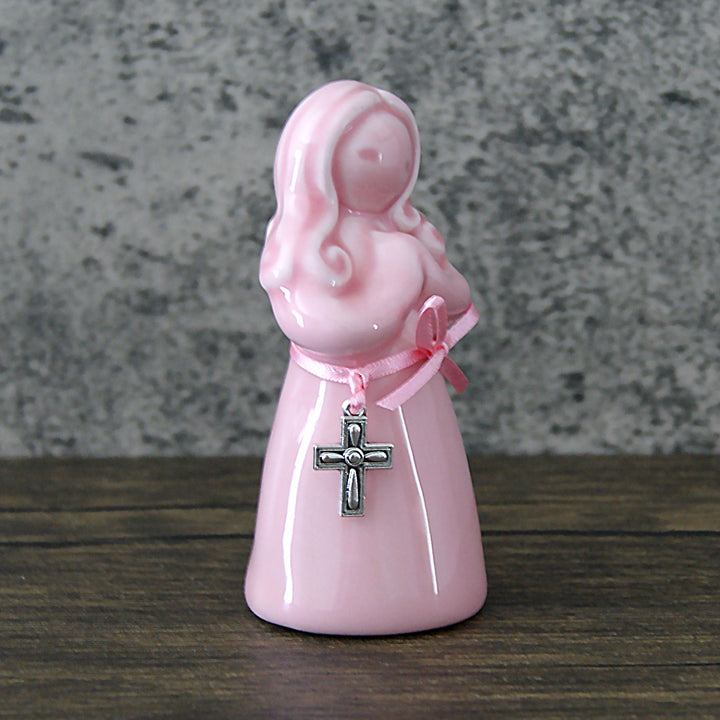 It’s the ideal present for a child that it’s embarking in a new path, since it is a delicate and timeless piece that will be around for many years and can even be passed on from generation to generation.