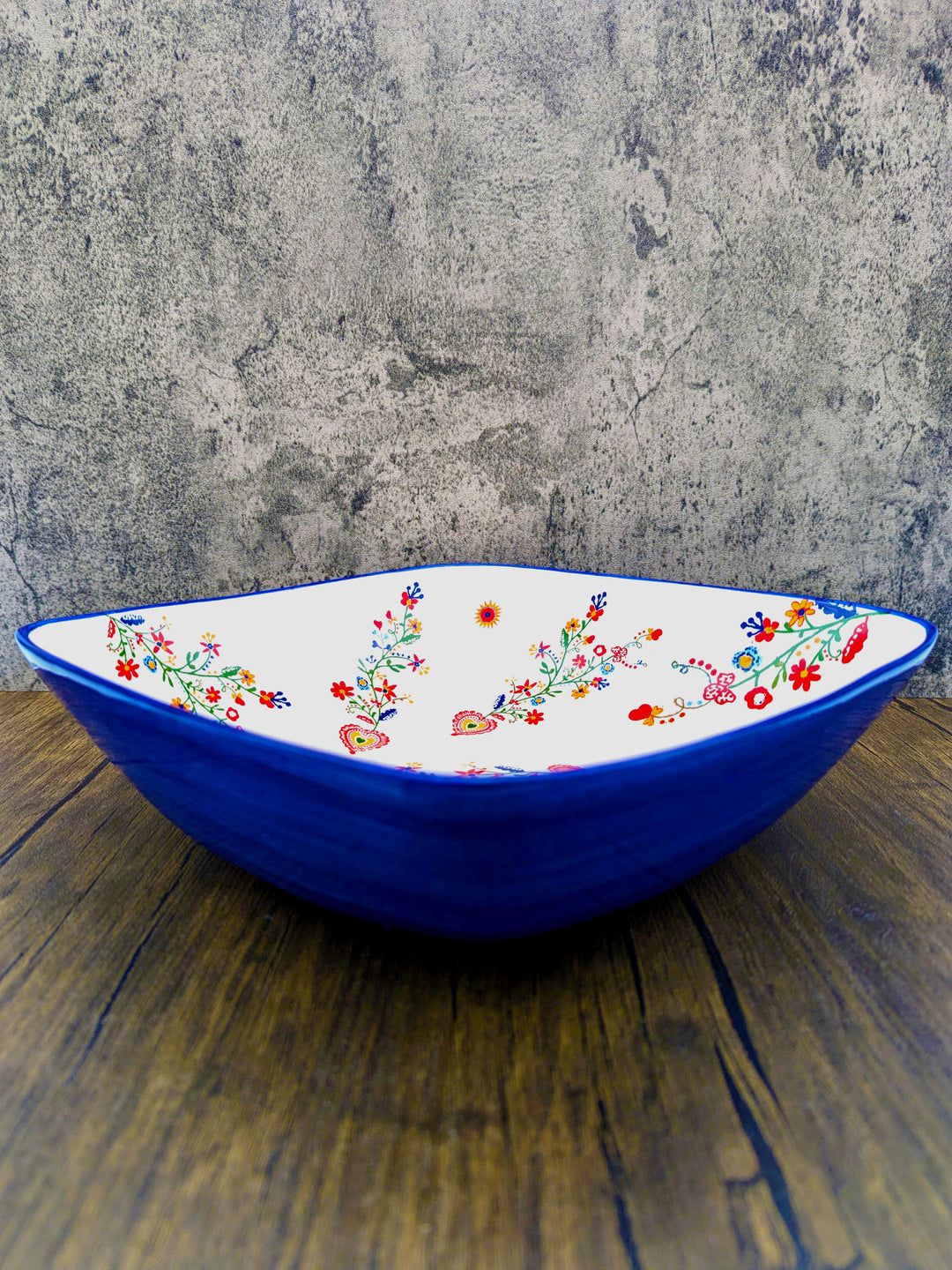 Portuguese Pottery Alcobaça Ceramic Decorative Salad Serving Bowl Floral