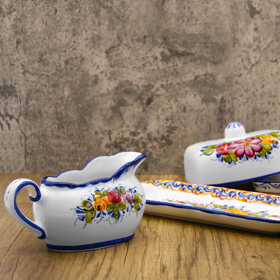 Portuguese Pottery Alcobaça Ceramic Hand Painted Gravy Boat 16 oz