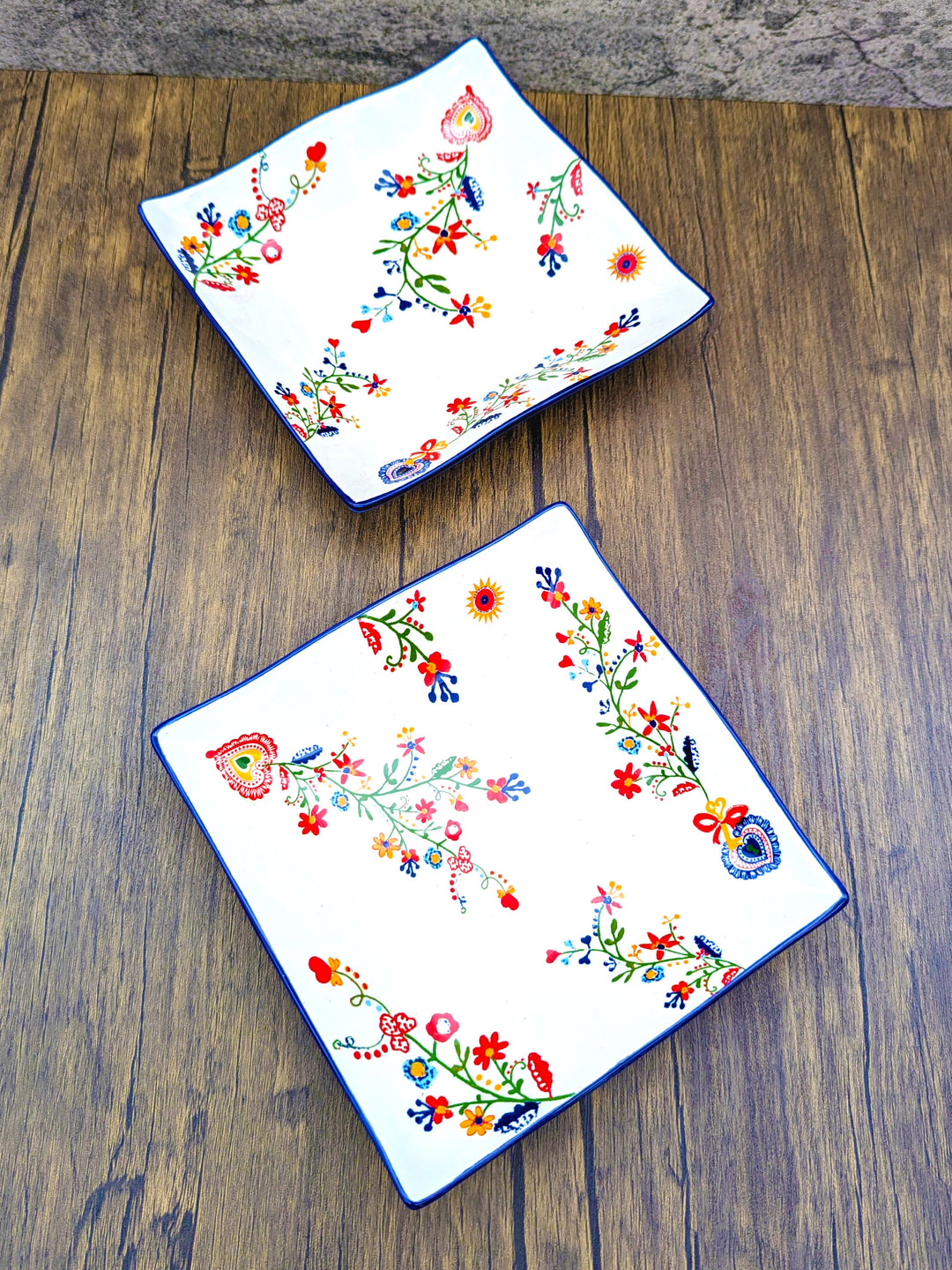 Portuguese Pottery Alcobaça Ceramic Small Serving Dish Floral - Set of 2