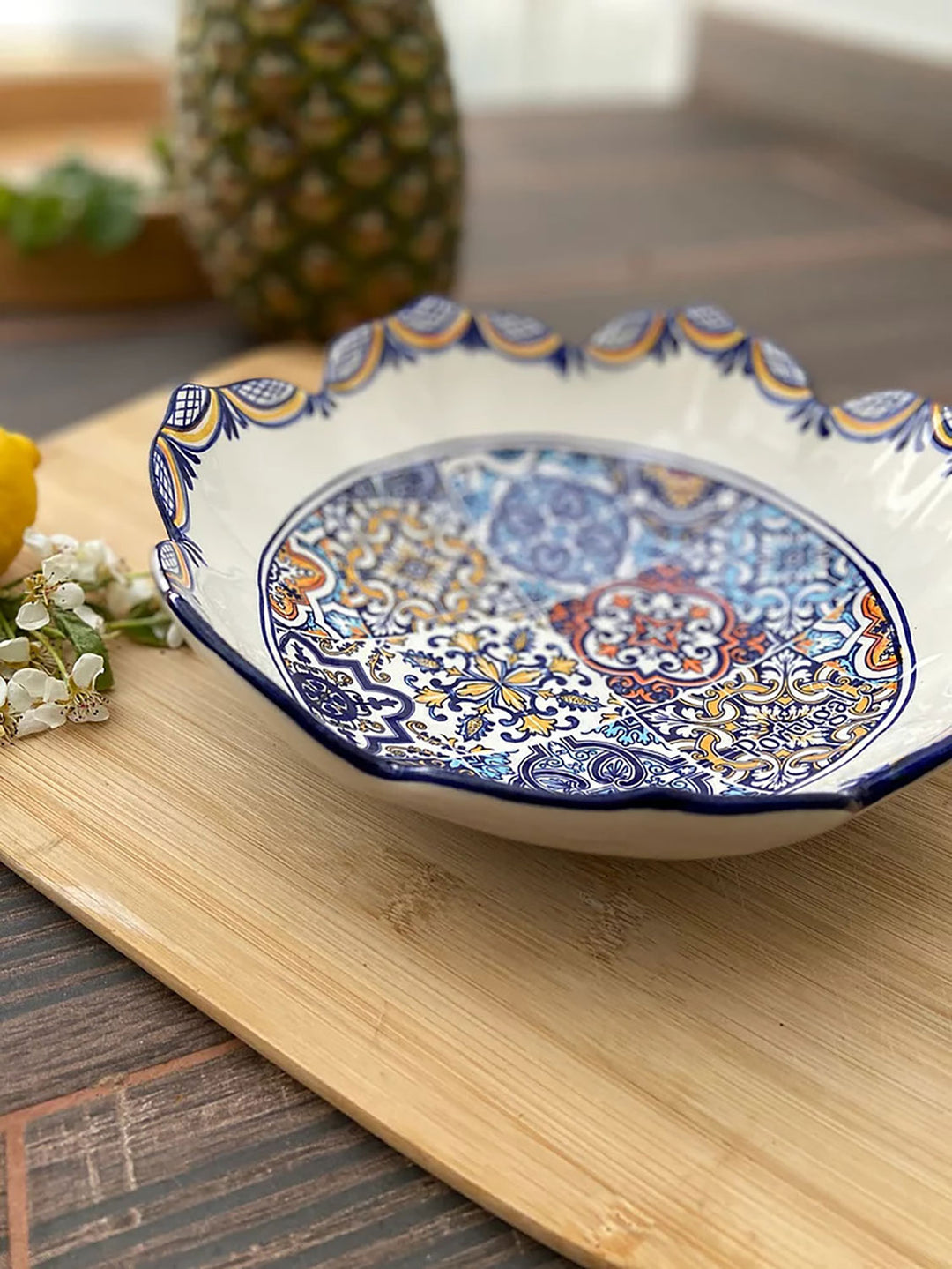 Portuguese Pottery Alcobaça Ceramic Decorative Salad Serving Bowl