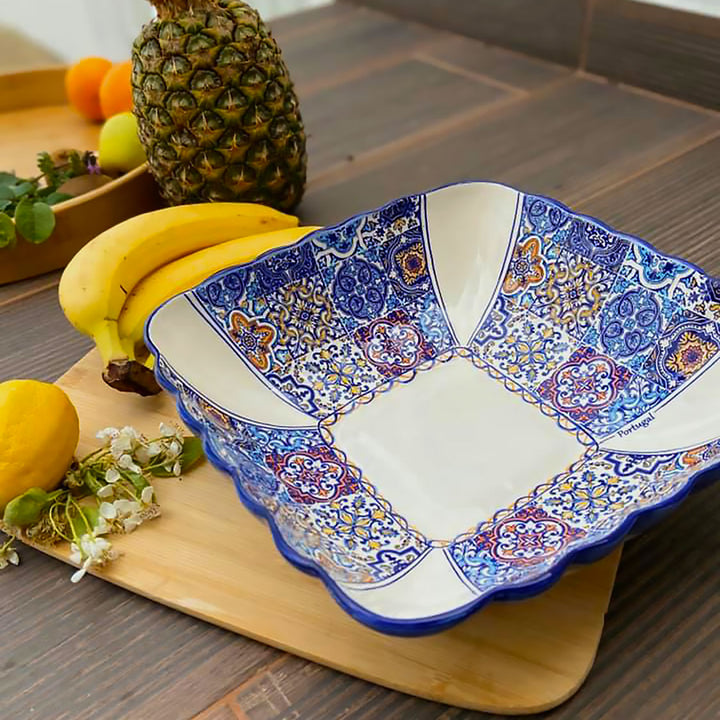 Portuguese Pottery Alcobaça Ceramic Decorative Salad Serving Bowl