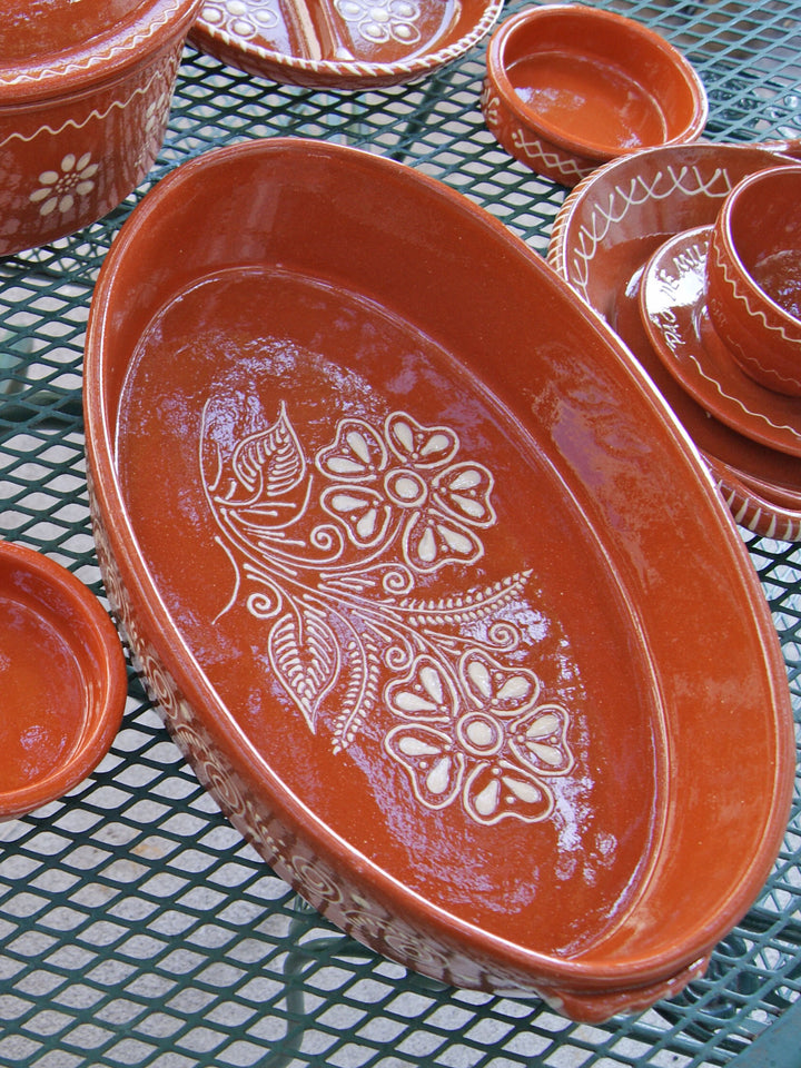 Portuguese Pottery Glazed Terracotta Oval Clay Baking Pan for Oven