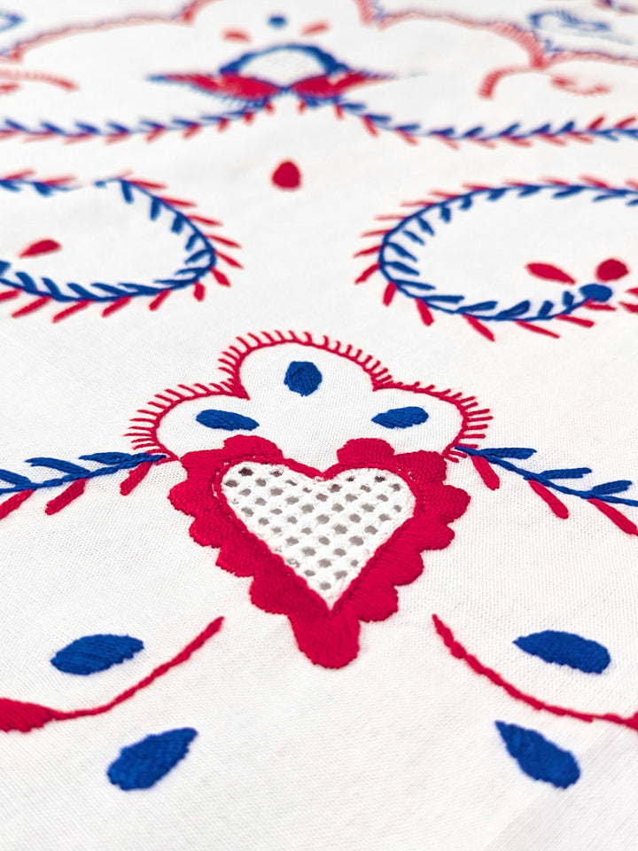 Blue and Red Hand Embroidered Viana Tablecloth with 6 Napkins