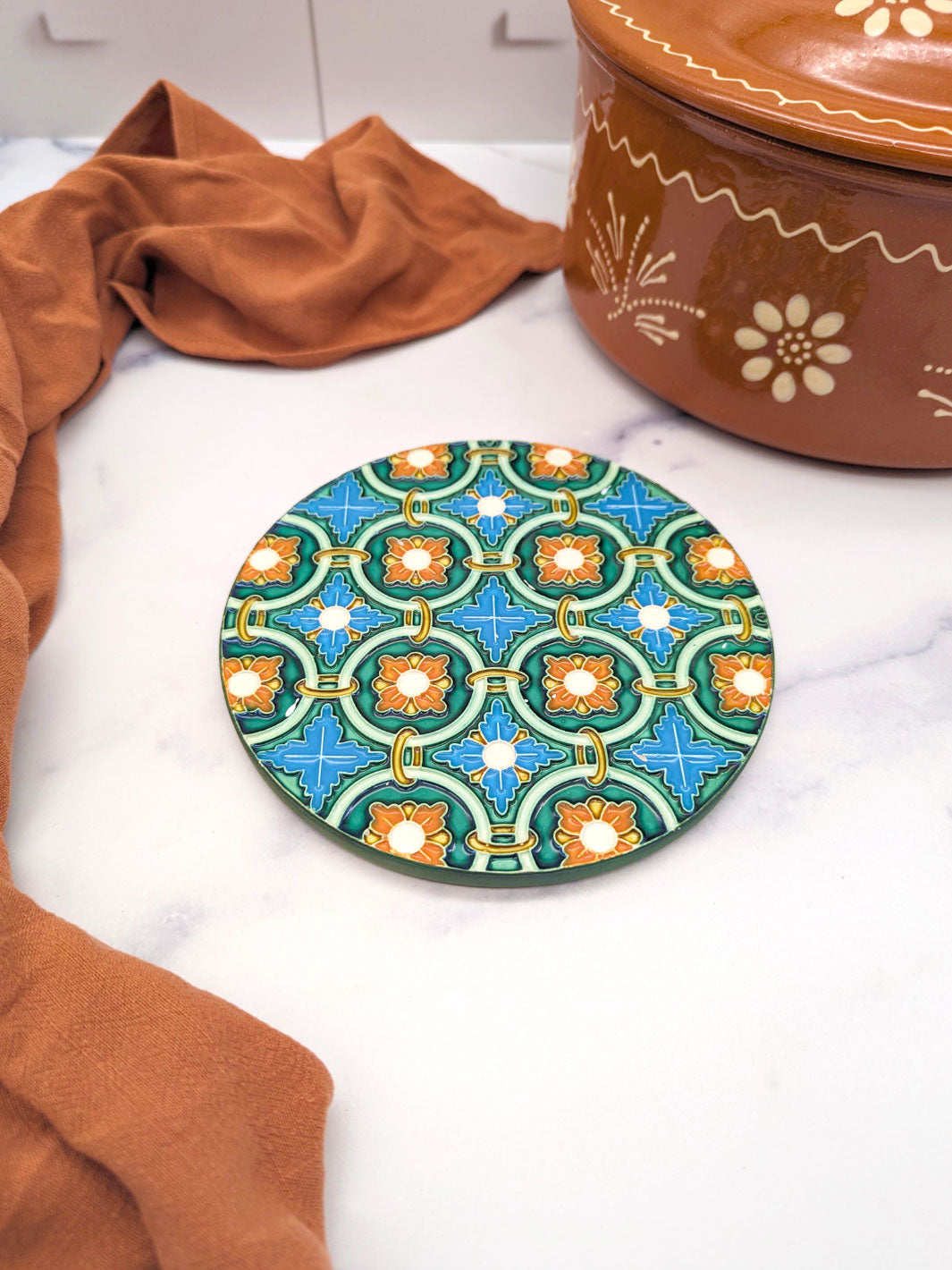 Hand-Painted Portuguese Ceramic Tile Round Trivet – Azulejos Design