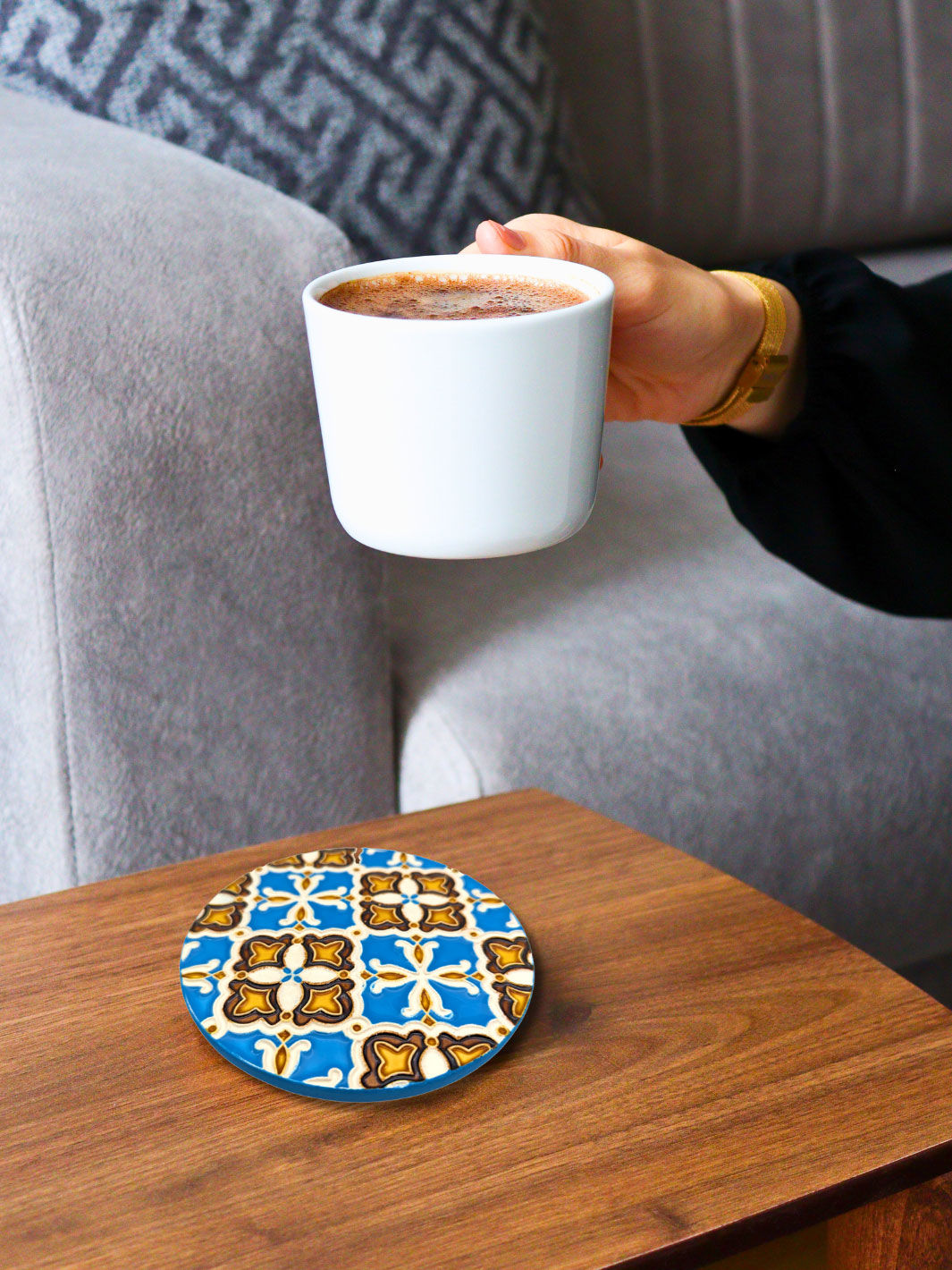 Hand painted Portuguese Ceramic Tile Round Coaster – Set of 3