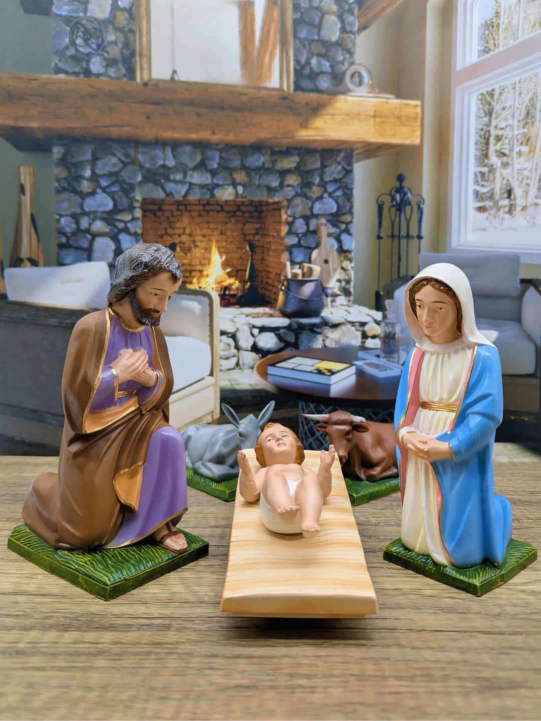 Handpainted Traditional Portuguese Nativity Scene Set of 5 Pieces