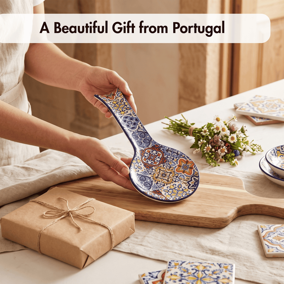 Portuguese Pottery Alcobaça Ceramic Kitchen Spoon Rest for Stove Top