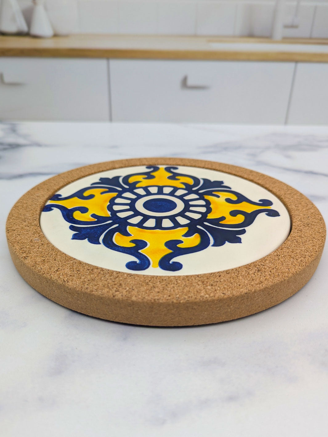 Portuguese Tiles Round Trivet with Cork Base - Tradition