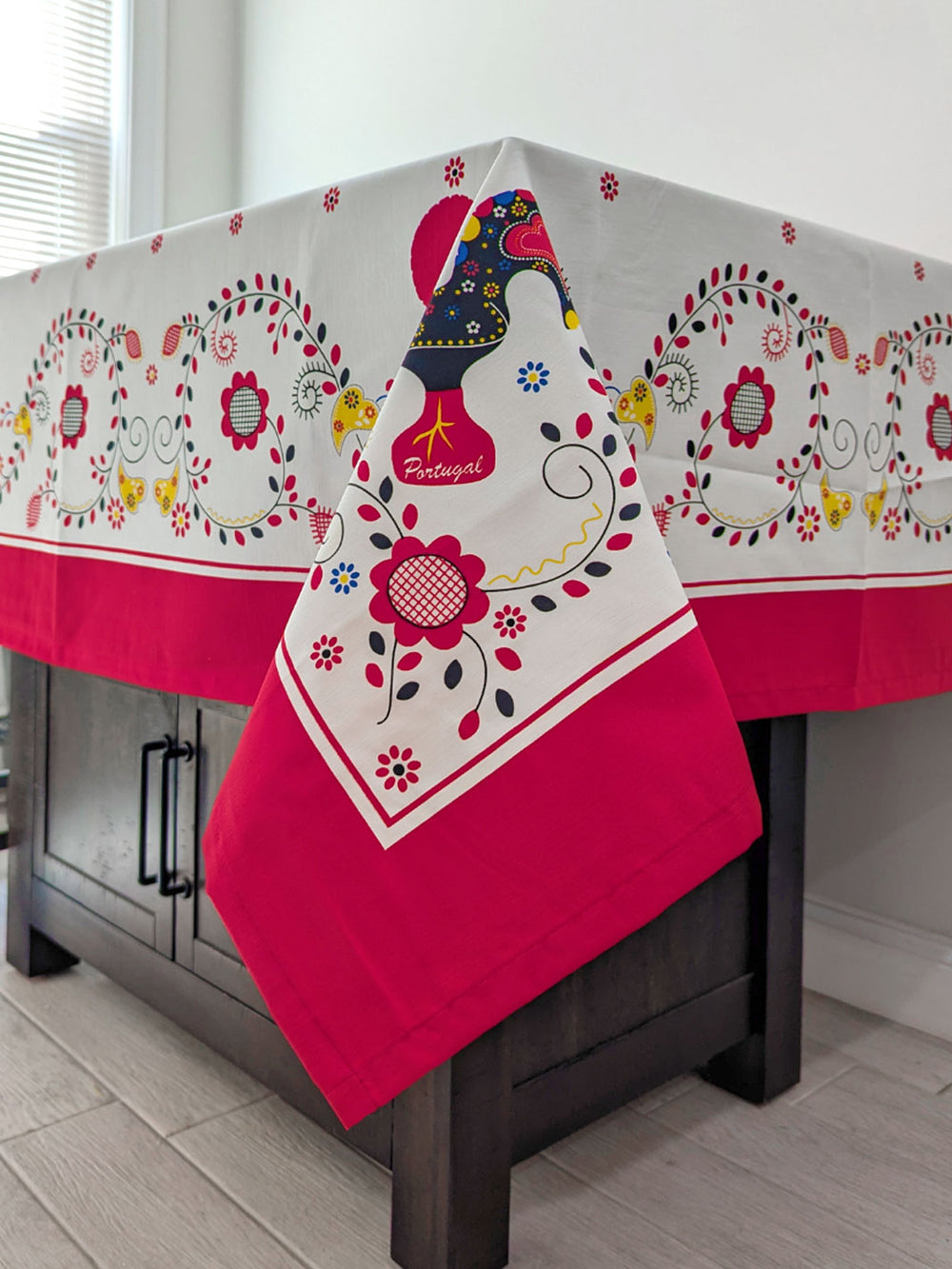 Red Tablecloth with Galo de Barcelos & Viana Embroidery