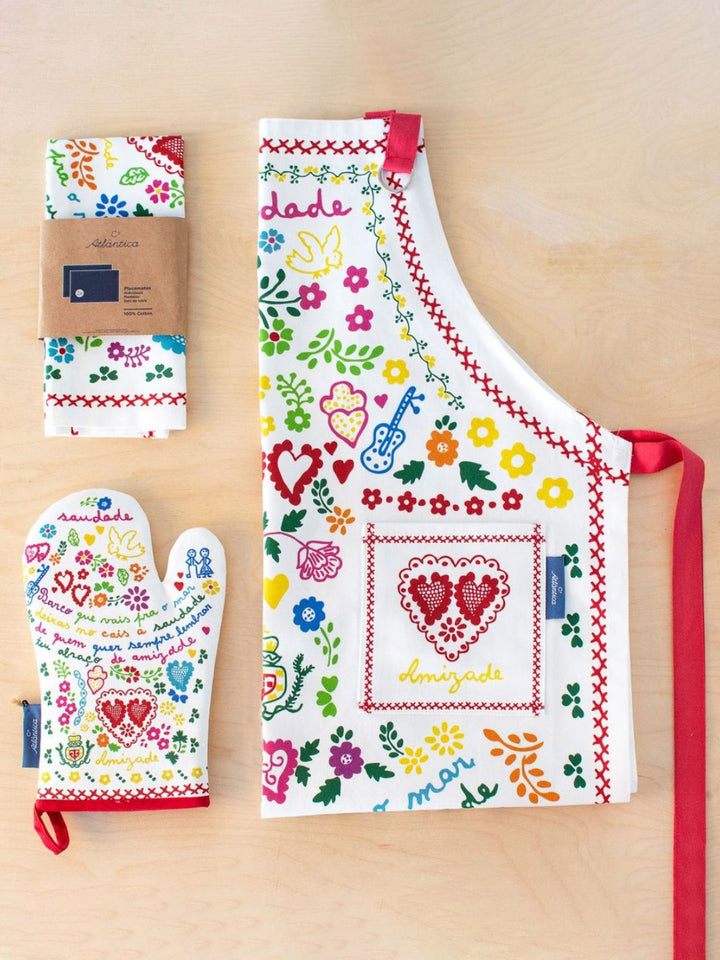 Sweetheart Handkerchief Viana Embroidery Kitchen Apron