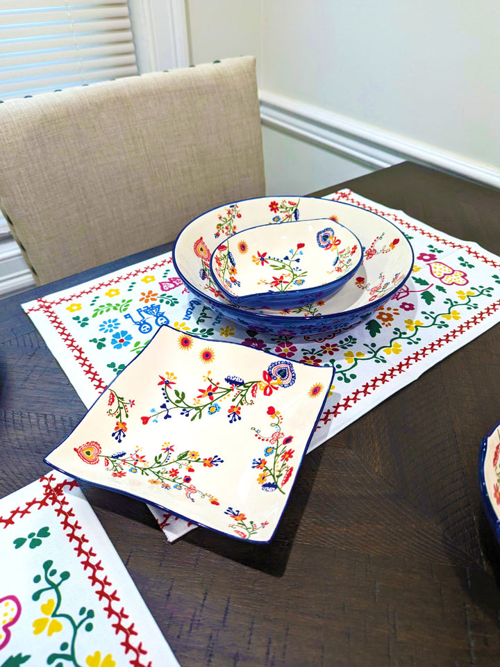Sweetheart Handkerchief Viana Embroidery Placemats - Set of 2