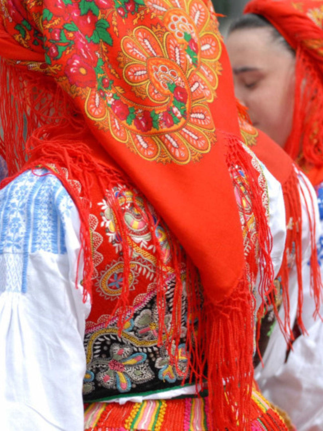 Traditional Viana Scarf – Lenço Minhoto | Authentic Portuguese