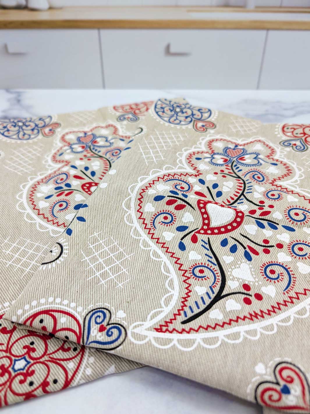 Viana Heart Dish Towels Set of 2