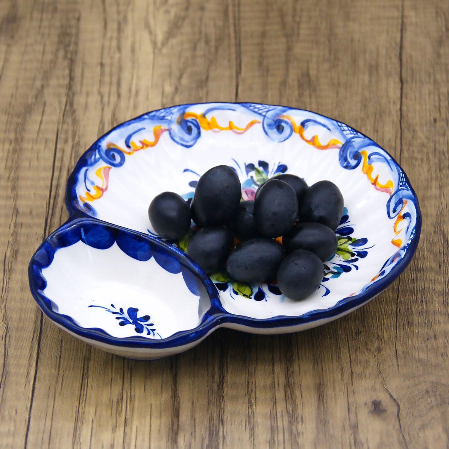 Portuguese Pottery Alcobaça Ceramic Hand Painted Olive Dish with Pit Holder 