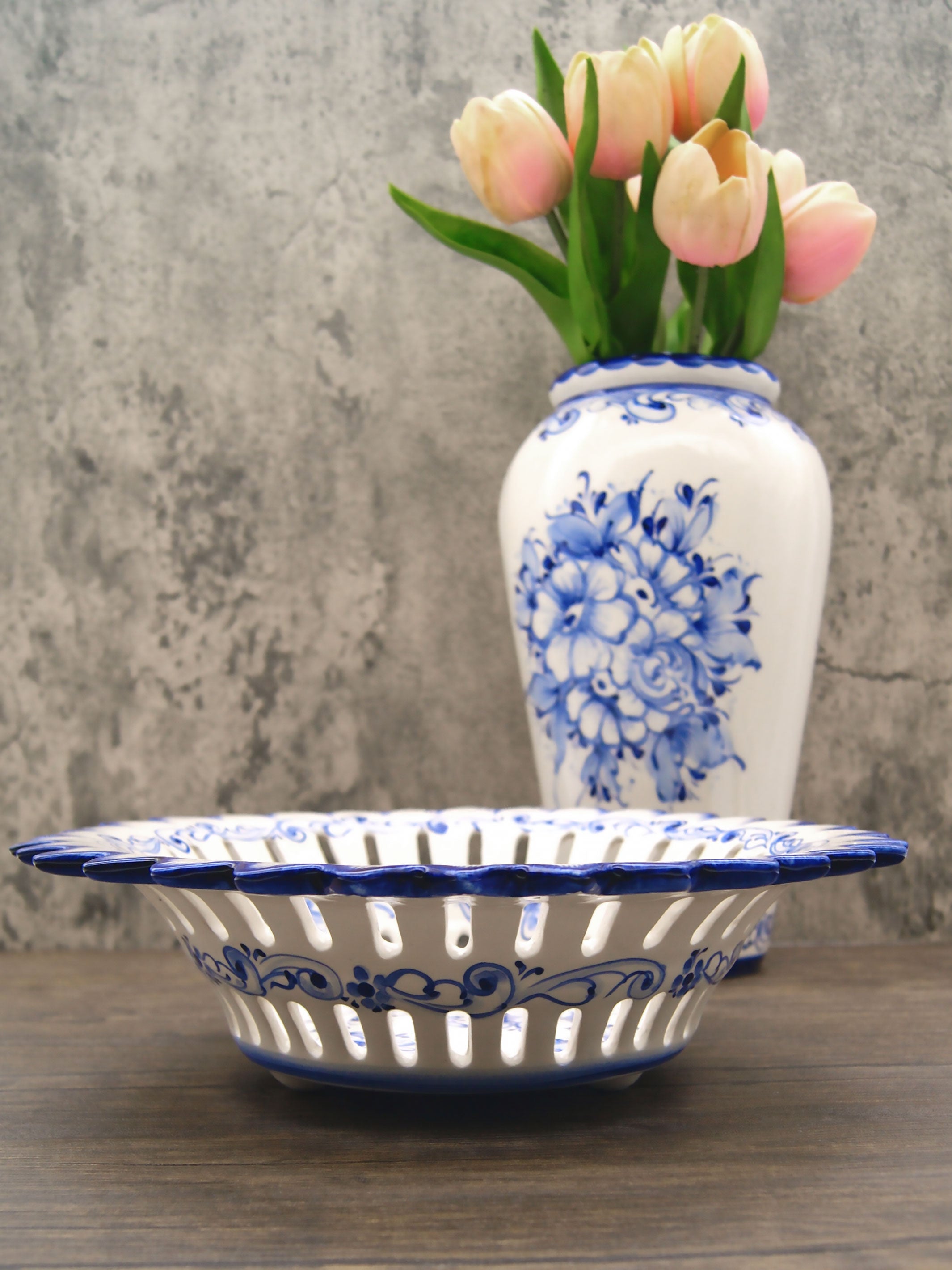 Hand Painted Blue & White Portuguese Pottery Alcobaça Ceramic Fruit Bowl Centerpiece