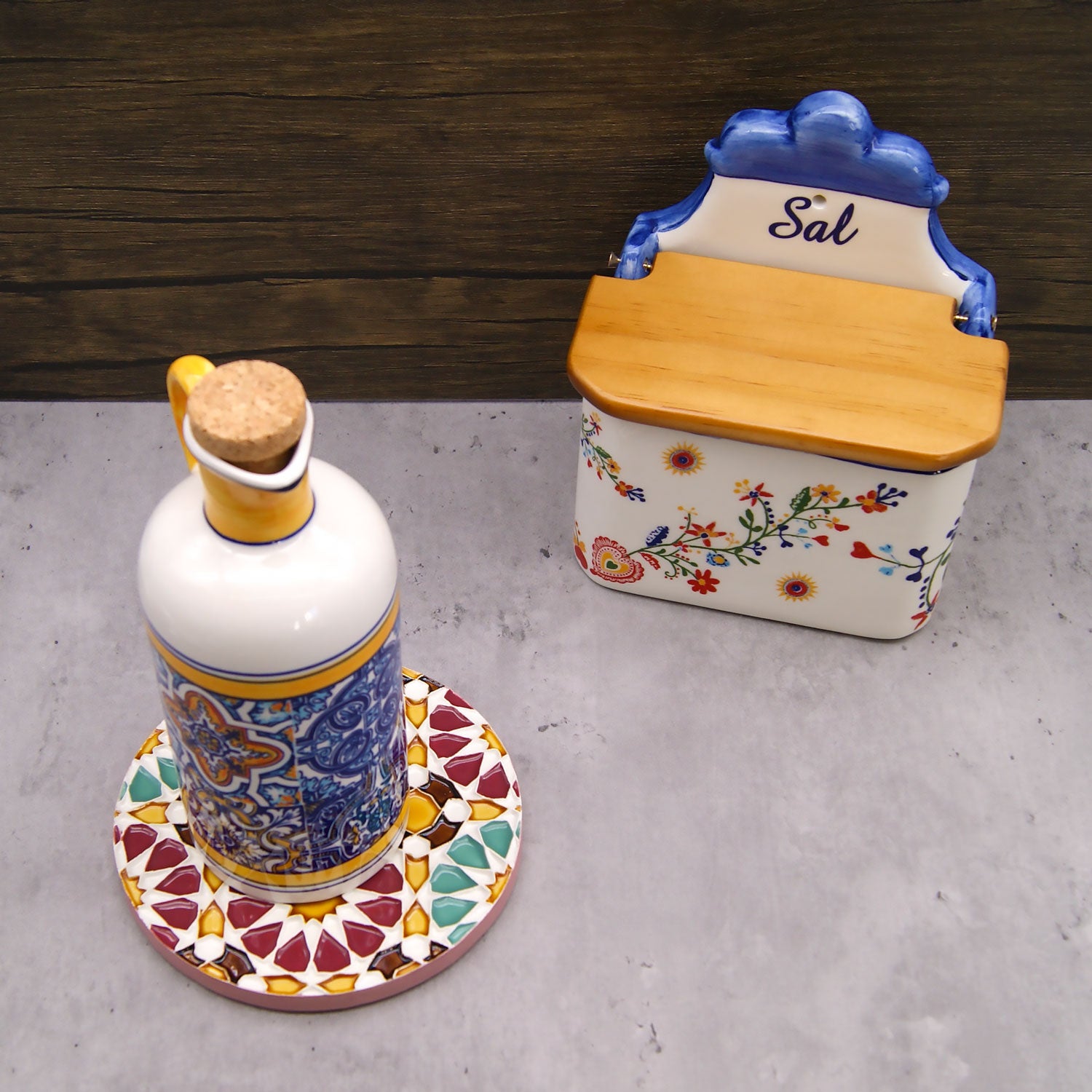 Hand painted Portuguese Ceramic Tile Round Coaster – Set of 2