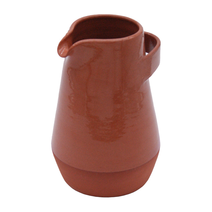 Because they are made from glazed terracotta, the Pitchers will keep your drinks cooler due to clay's evaporation process that eliminates the heat. Perfect for water or wine, they will bring a true Portuguese character to your kitchen or table. 