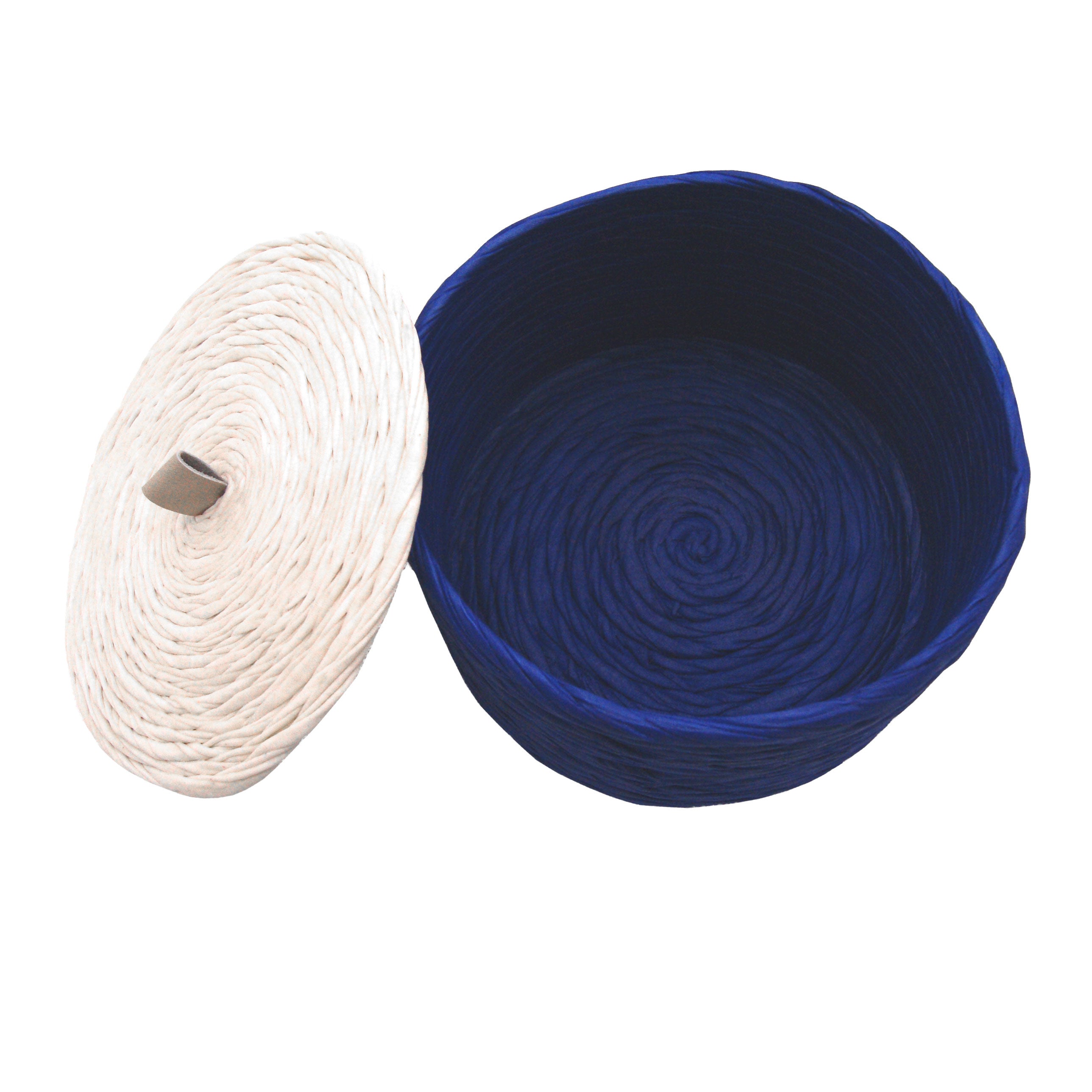 These decorative boxes will help you organize your room, bathroom or desk in the office.